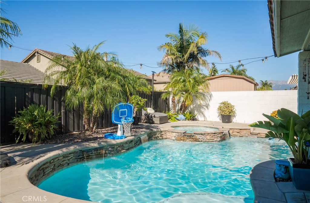 MLS #WS25253365 image #31