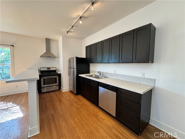 MLS #WS25253553 image #5