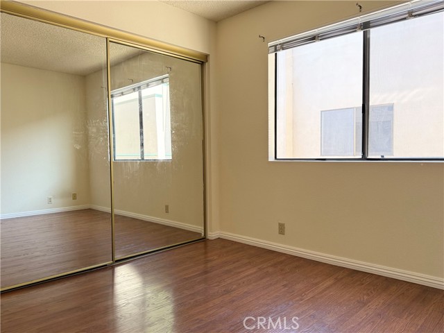 MLS #WS25253641 image #10