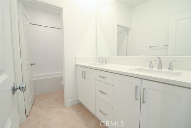 MLS #WS25253725 image #17