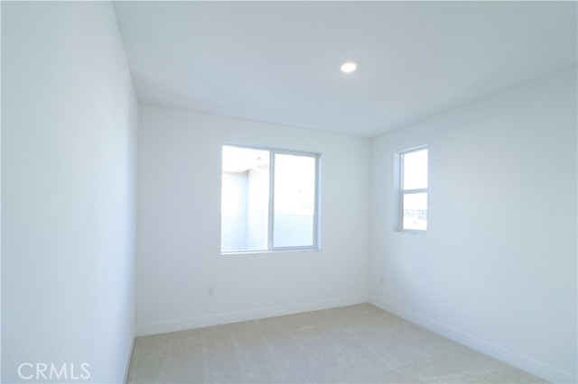 MLS #WS25253725 image #18