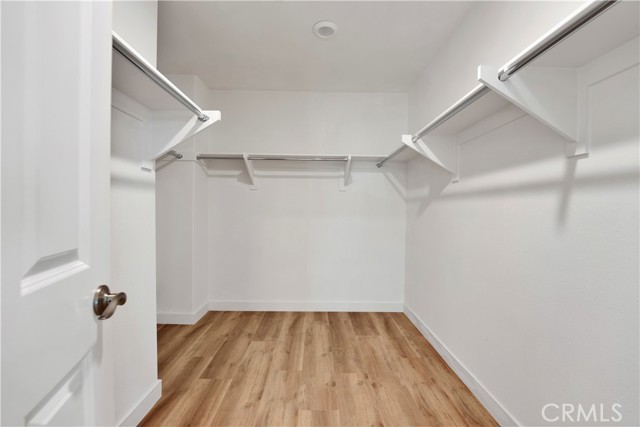 MLS #WS25253830 image #11