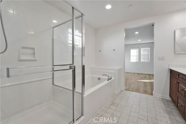 MLS #WS25253830 image #13