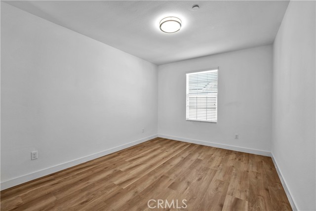 MLS #WS25253830 image #16