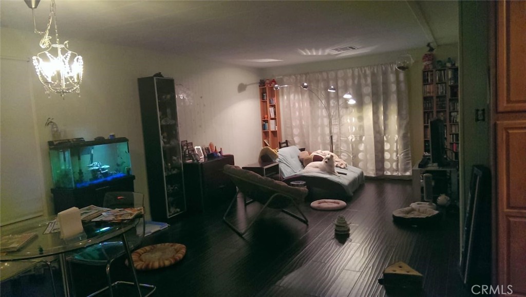 MLS #WS25253891 image #5