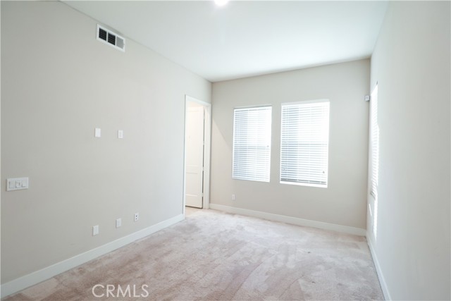 MLS #WS25253954 image #12