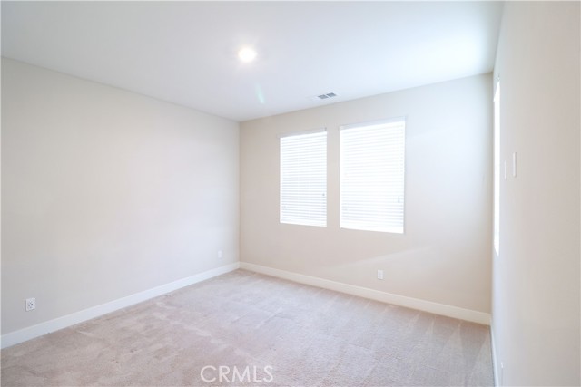 MLS #WS25253954 image #24