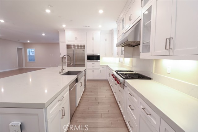 MLS #WS25253954 image #9