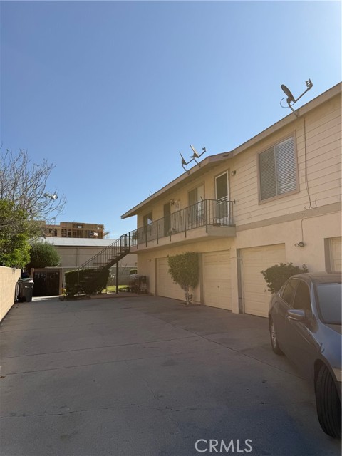 MLS #WS25254155 image #1