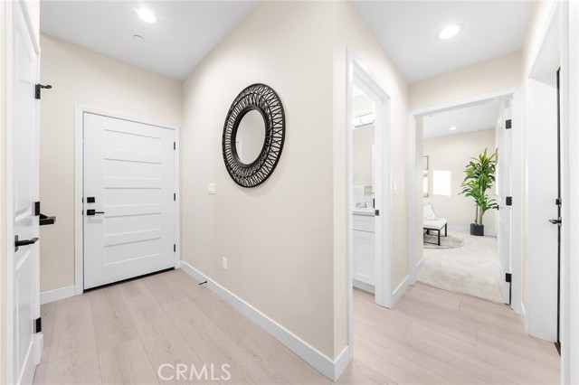 MLS #WS25254159 image #19