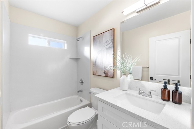 MLS #WS25254159 image #21