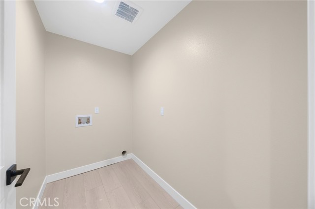 MLS #WS25254159 image #40