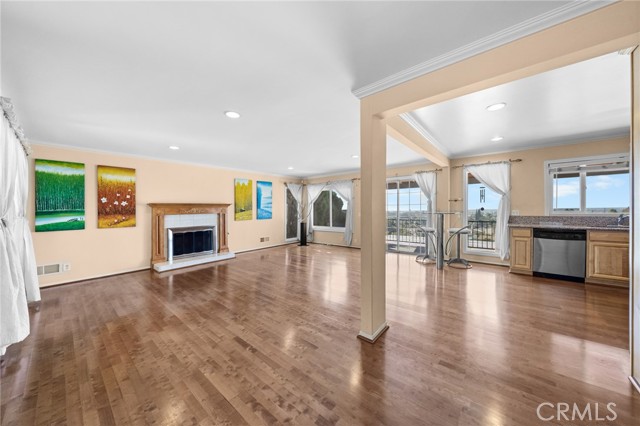 MLS #WS25254166 image #30