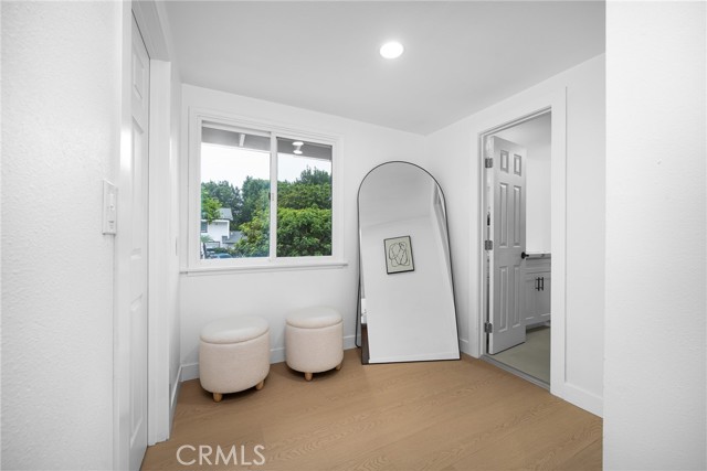 MLS #WS25254209 image #22