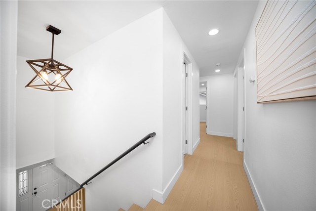 MLS #WS25254209 image #24