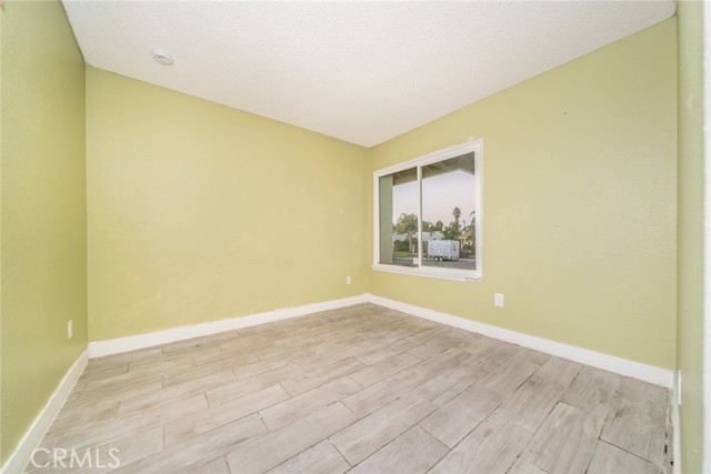 MLS #WS25254390 image #15