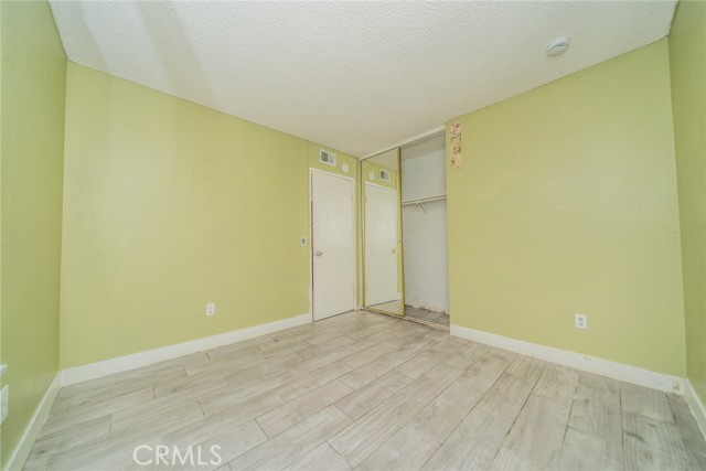 MLS #WS25254390 image #16