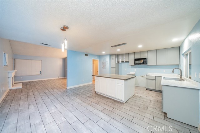 MLS #WS25254390 image #4