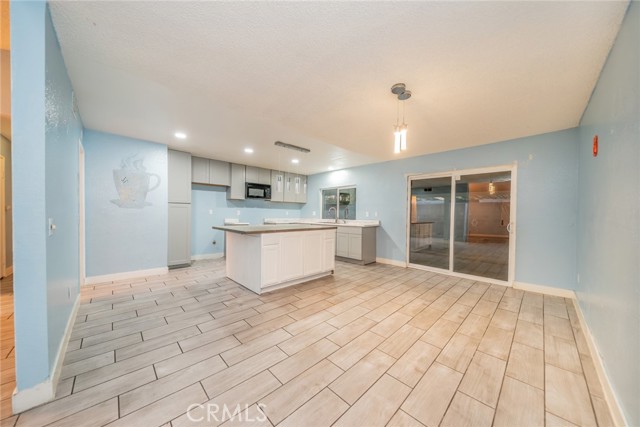 MLS #WS25254390 image #5