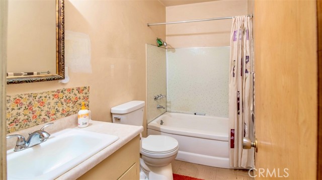 MLS #WS25254796 image #10