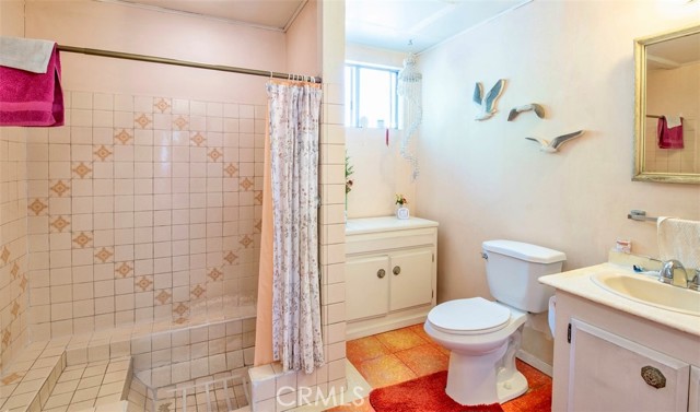 MLS #WS25254796 image #12