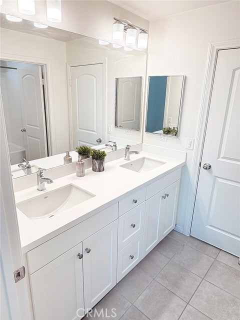 MLS #WS25254850 image #14