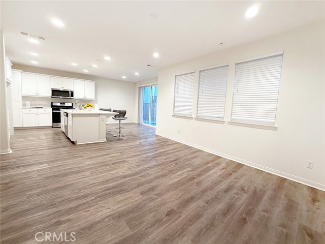 MLS #WS25254850 image #3