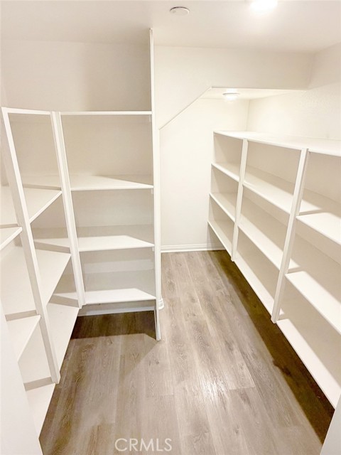 MLS #WS25254850 image #5