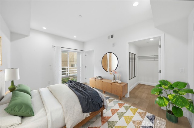 MLS #WS25254936 image #1