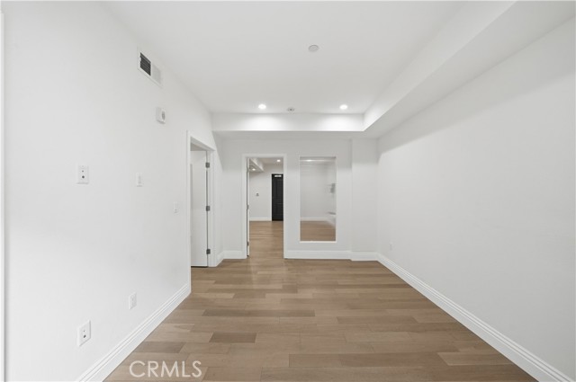 MLS #WS25254936 image #7