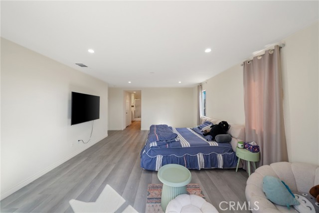 MLS #WS25254944 image #18