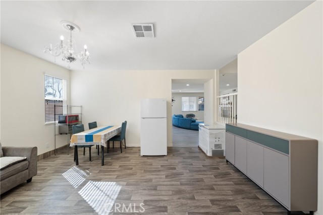 MLS #WS25254944 image #5