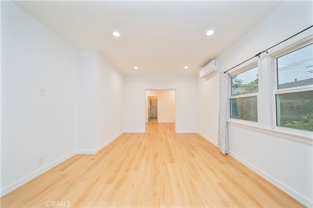 MLS #WS25254998 image #3