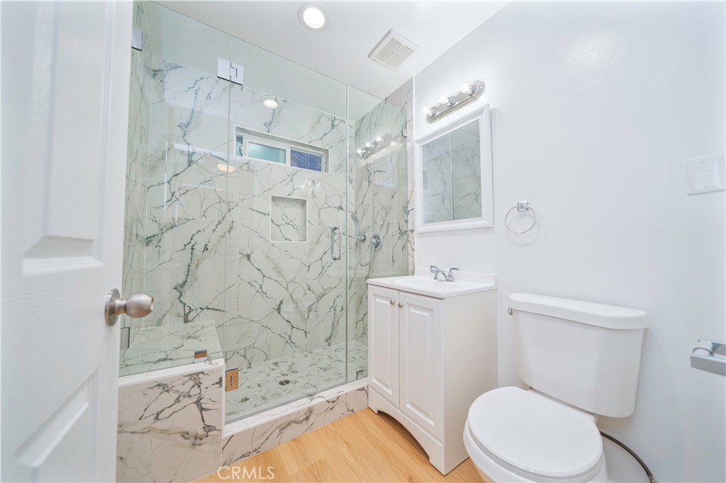 MLS #WS25254998 image #9