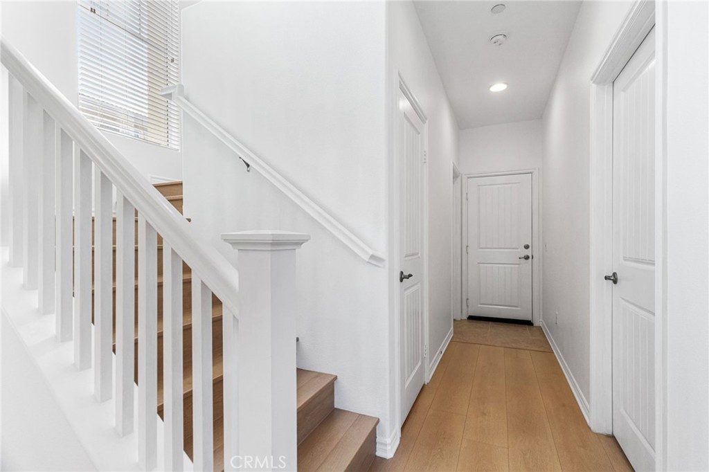 MLS #WS25255280 image #19