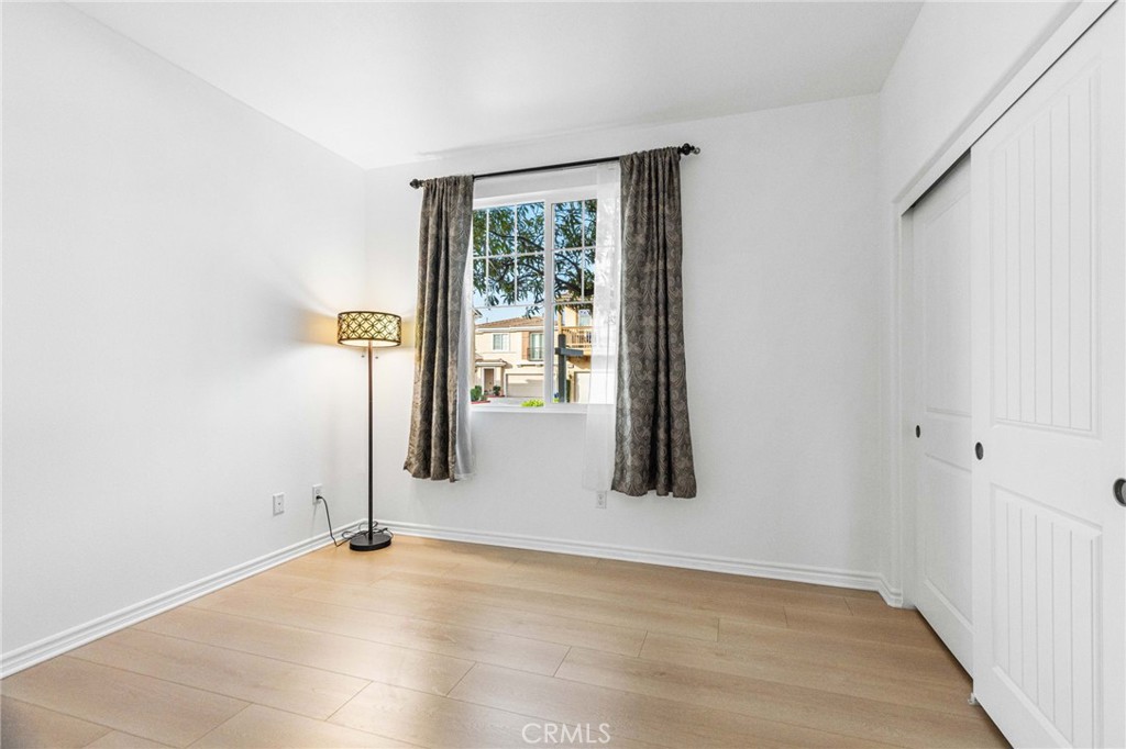 MLS #WS25255280 image #20