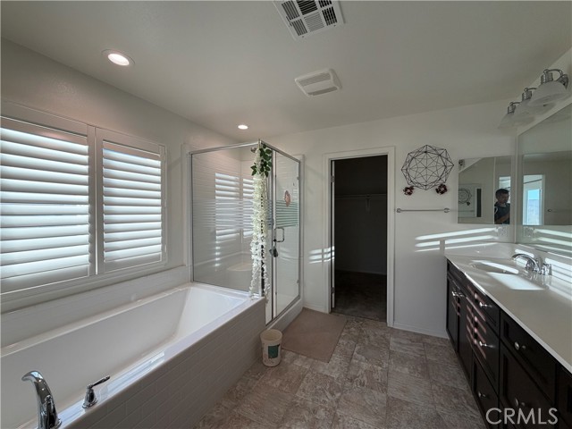 MLS #WS25255301 image #13