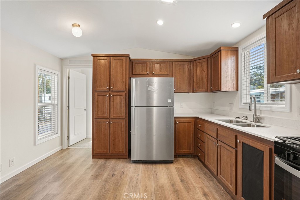 MLS #WS25255512 image #7