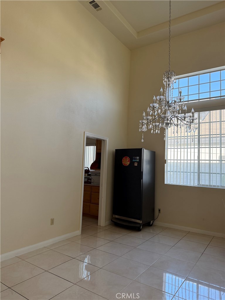 MLS #WS25255568 image #18