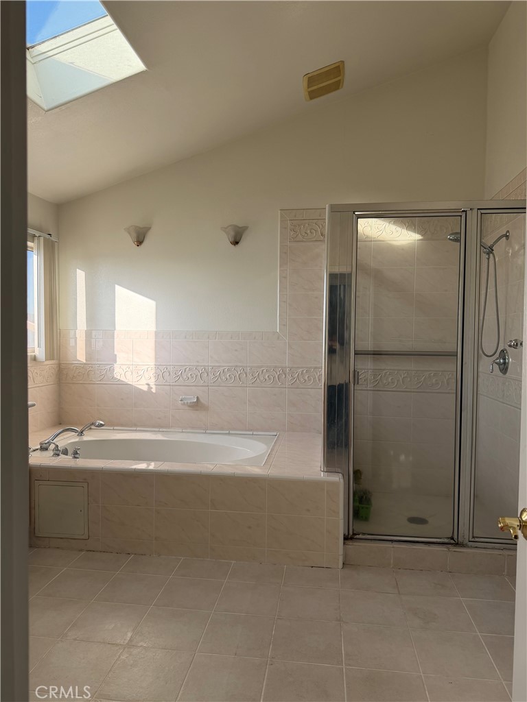 MLS #WS25255568 image #6