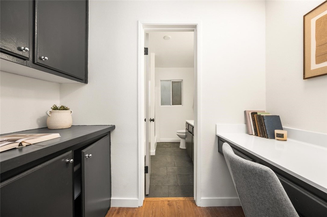 MLS #WS25255592 image #10