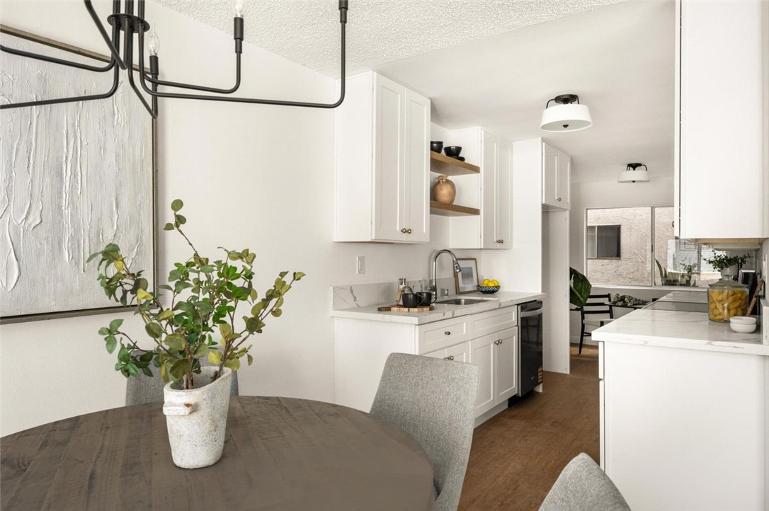 MLS #WS25255592 image #6