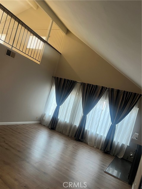 MLS #WS25255805 image #3