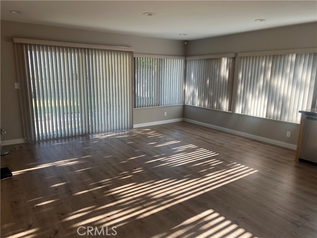 MLS #WS25255805 image #7