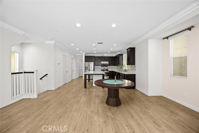 MLS #WS25255856 image #12