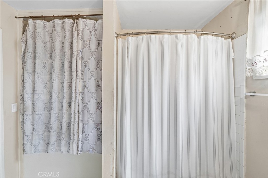 MLS #WS25255923 image #17