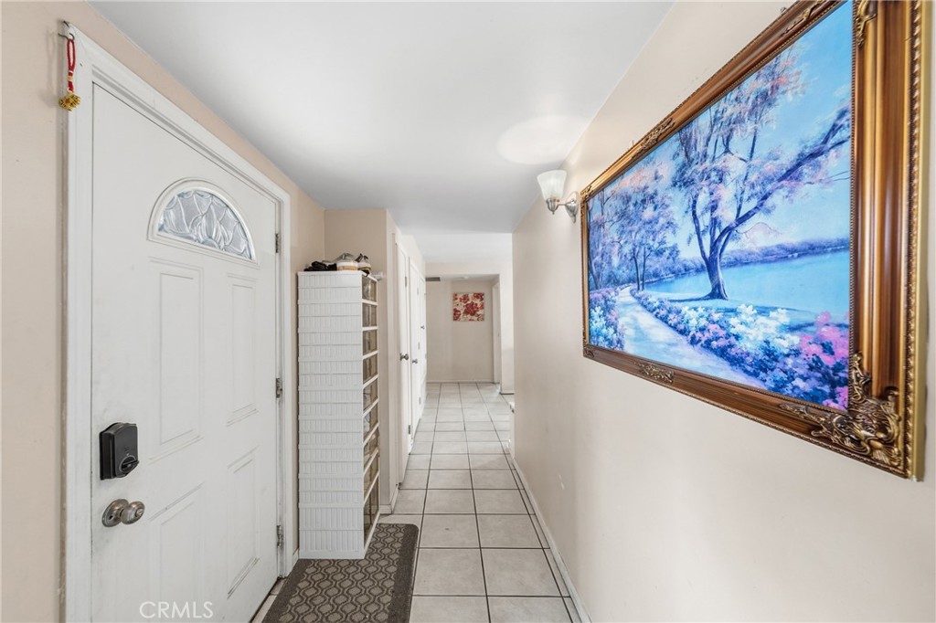 MLS #WS25255923 image #18