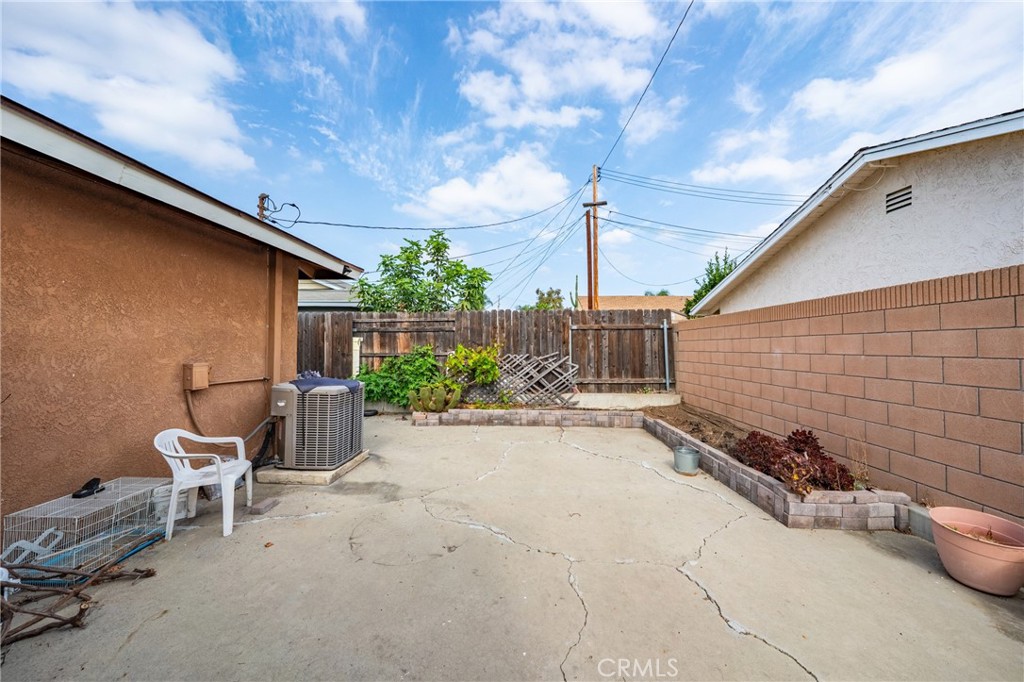 MLS #WS25255923 image #24