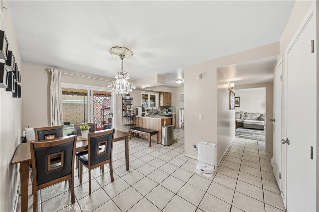 MLS #WS25255923 image #8