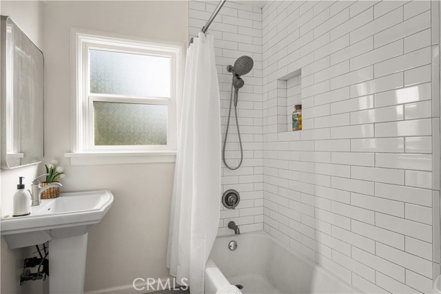 MLS #WS25256308 image #12